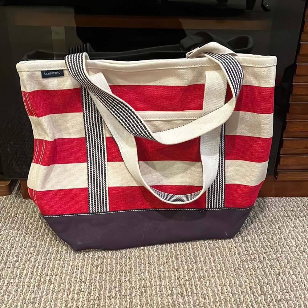 Lands end beach or every day summer bag